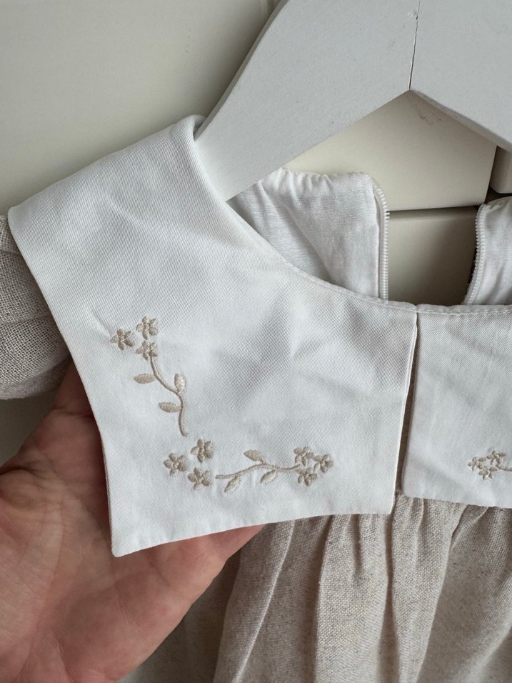 Kız Çocuk Bej Keten Nakışlı Elbise - Görsel 2