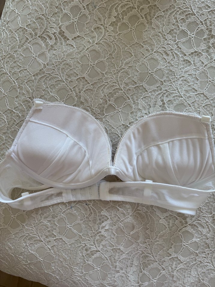 Beyaz Dantel İşlemeli Bohem Büstiyer - Görsel 2