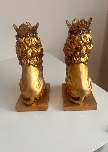 Parlak Altın Renkli Kral Aslan Figürleri - Görsel 2