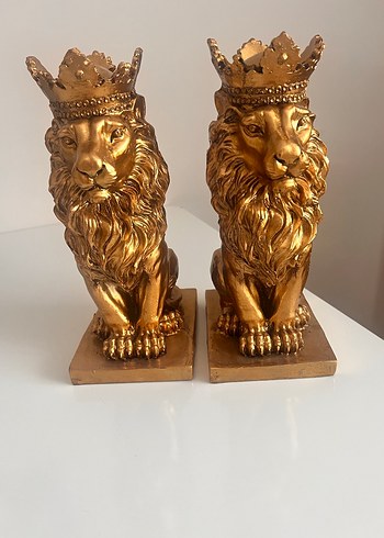 Parlak Altın Renkli Kral Aslan Figürleri - Görsel 3