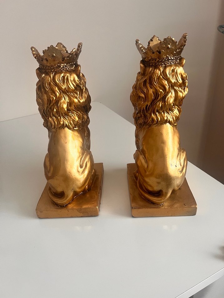 Parlak Altın Renkli Kral Aslan Figürleri - Görsel 2