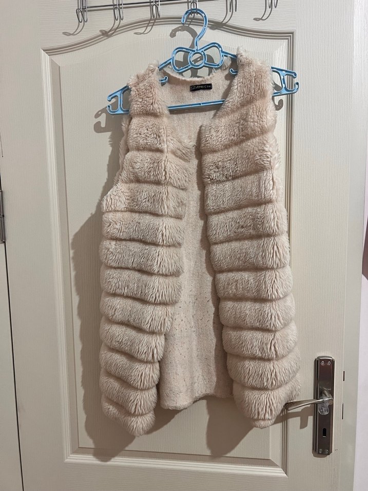 Bej Kürklü Midi Kadın Yelek - Görsel 2