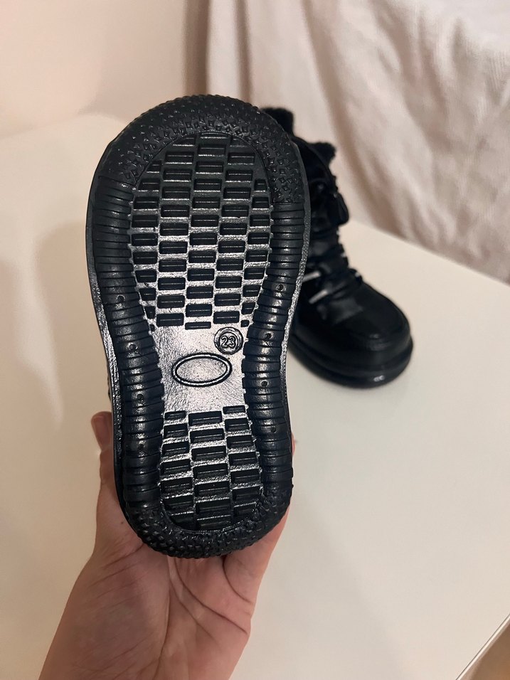 Çocuk Siyah Kürklü Gotik Bot - Görsel 4