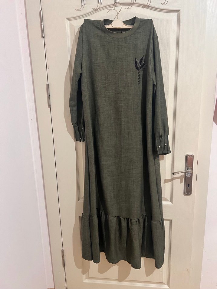 Haki yeşili Nakışlı Uzun Keten Elbise - Görsel 2
