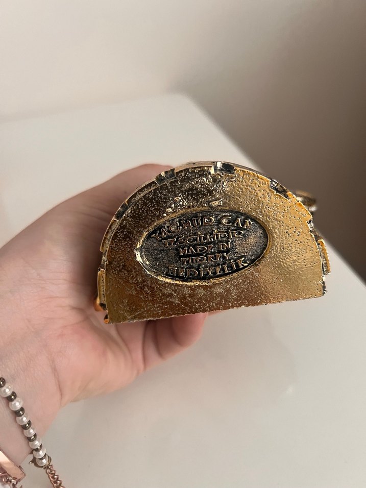 Altın ve Koyu Renkli Zırhlı Figürin - Görsel 3