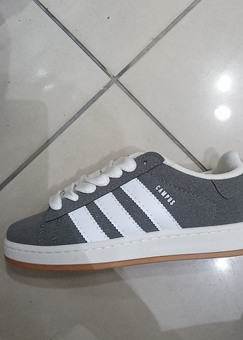 Gri Çizgili Kadın Spor Ayakkabı