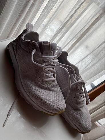 Orijinal Nike