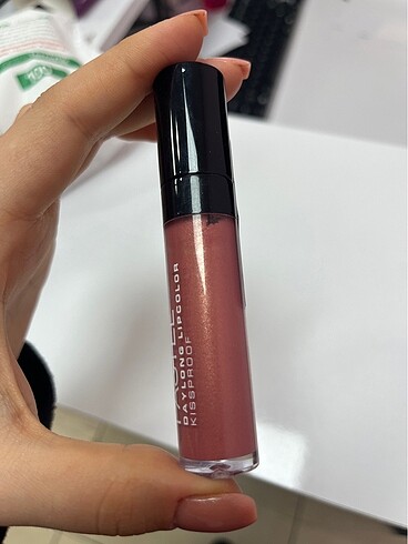 Pastel Pastel lip color