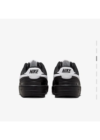 Nike Siyah Beyaz Platform Spor Ayakkabı