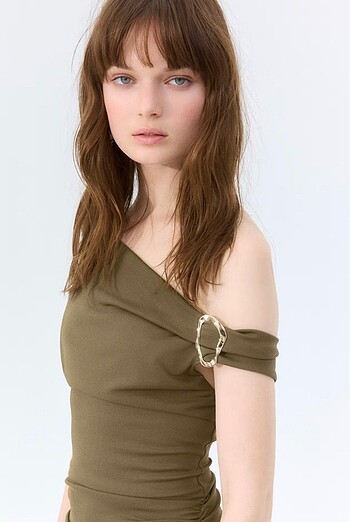 H&M Drapeli elbise