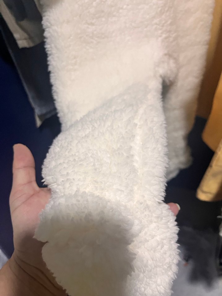 Beyaz Kürklü Bebek Kayak Tulumu - Görsel 2