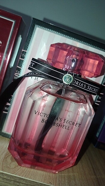  Beden Victorias secret bombshell 