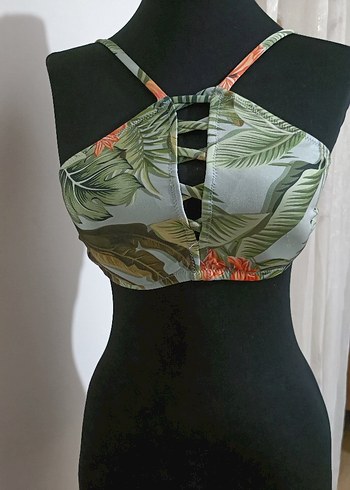 Bohem Yaprak Desenli Straplez Bikini Üstü