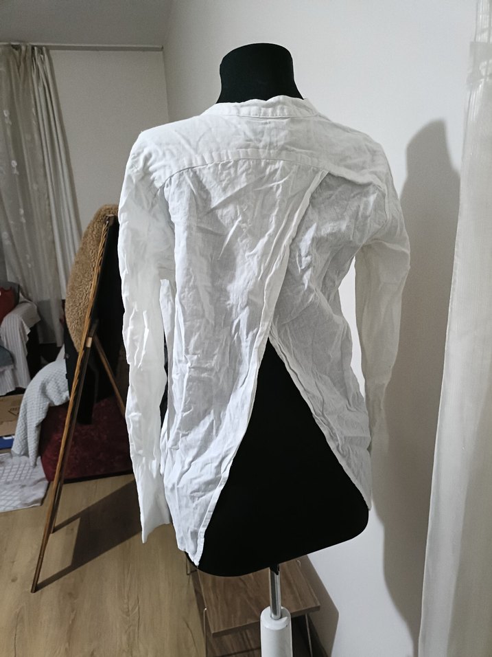 Düğmeli Beyaz Keten Kadın Gömlek - Görsel 3