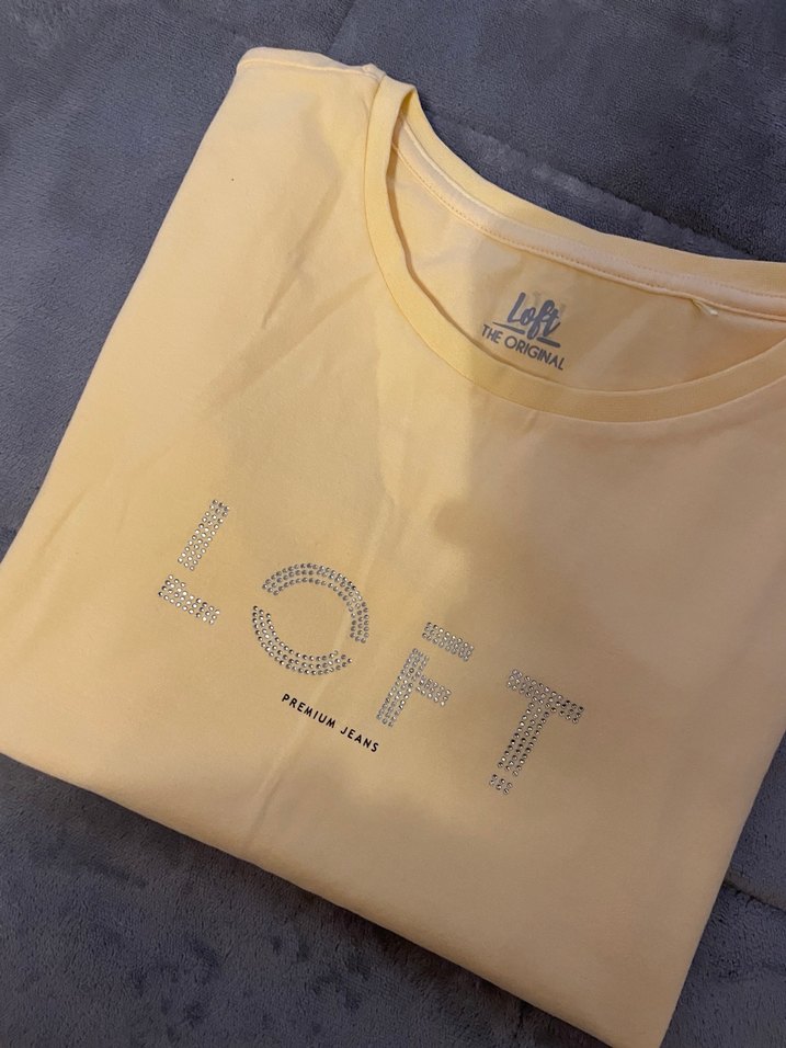 Sarı Baskılı Kadın Tişört - Görsel 2