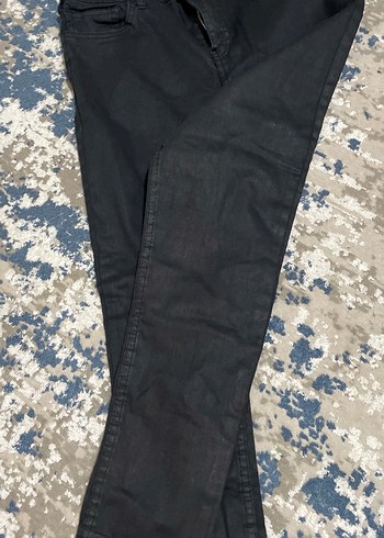 Siyah Kadın Kot Pantolon - Görsel 4