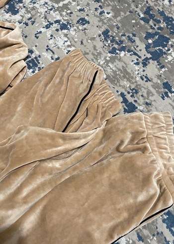 Camel Renkli Kadın kadife takim - Görsel 5