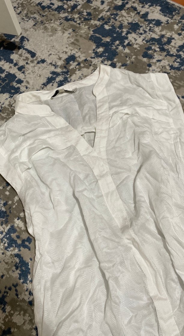 Beyaz Keten V Yaka Salaş Uzun Bluz - Görsel 3