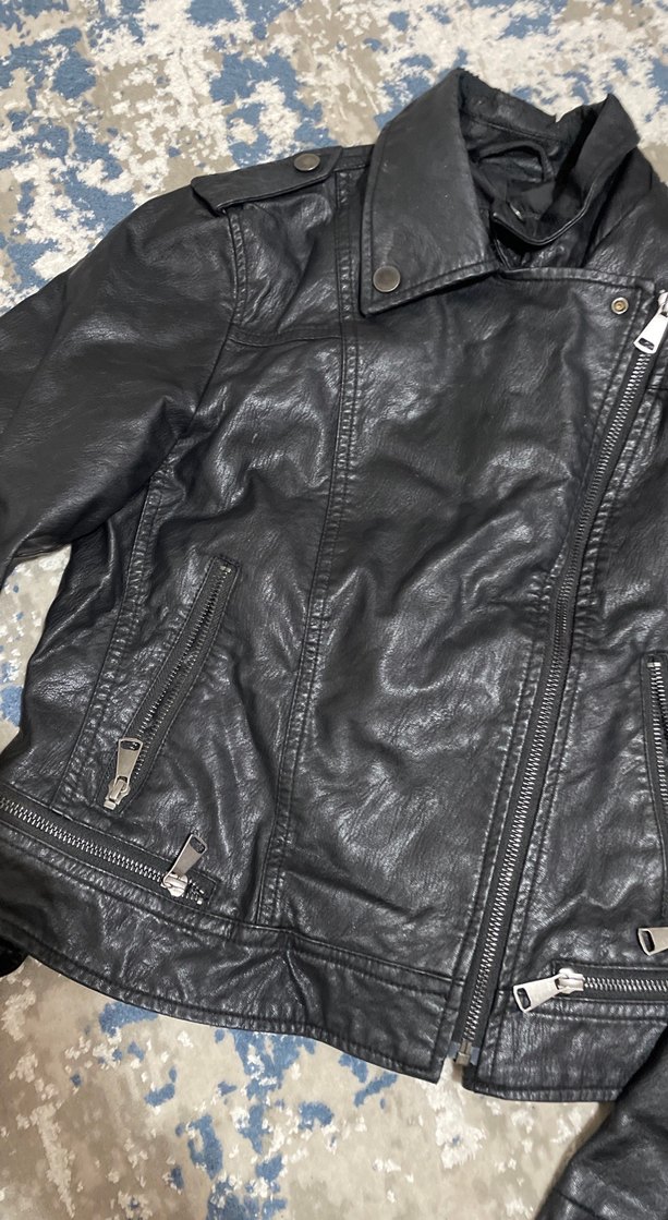 Siyah deri ceket - Görsel 3