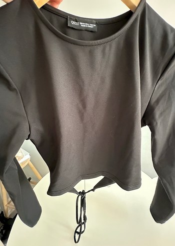 Sırt zincir Detaylı bluz - Görsel 5