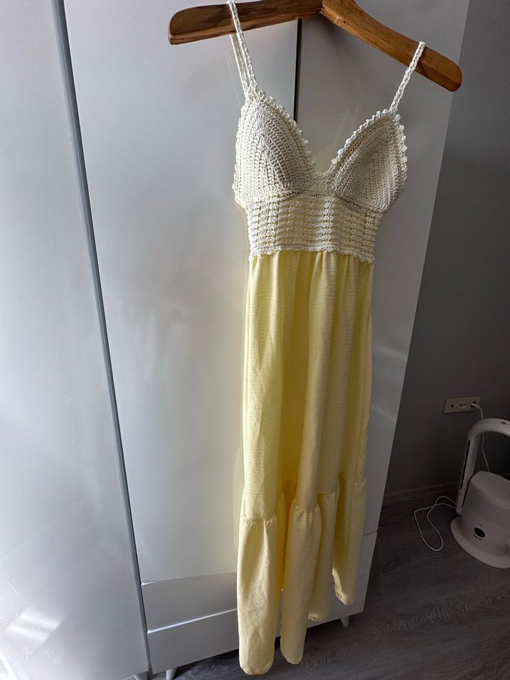 Dantel Detaylı Sarı Midi Örme Elbise - Görsel 2