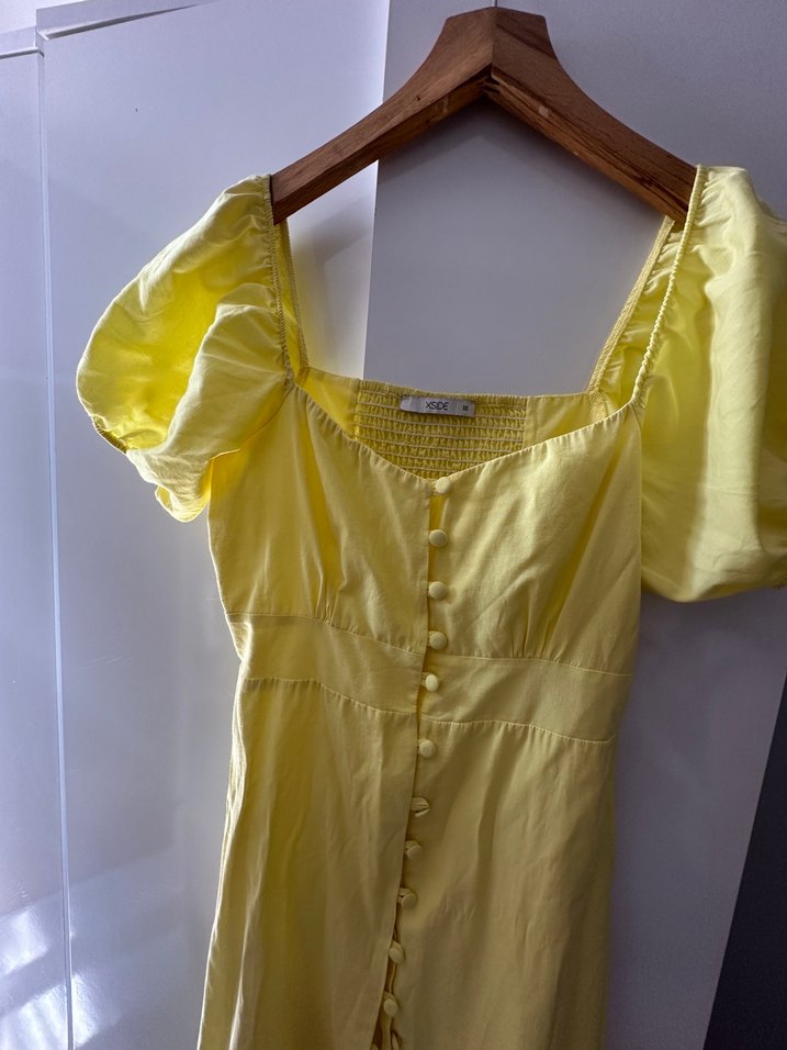 Sarı V Yaka Midi Düğmeli Elbise - Görsel 2