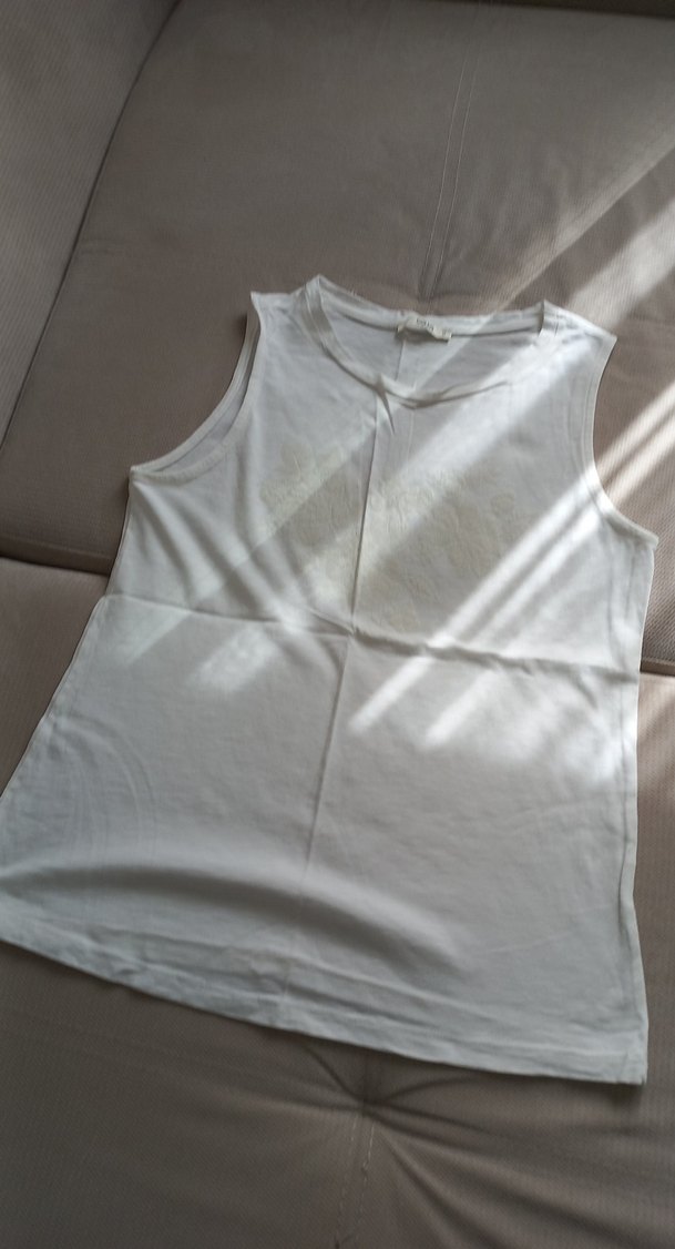 Colins Nakışlı Dantel Detaylı Beyaz Kolsuz Bluz - Görsel 2