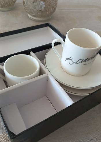 Atatürk İmzalı Beyaz Kahve Fincanı Seti - Görsel 2