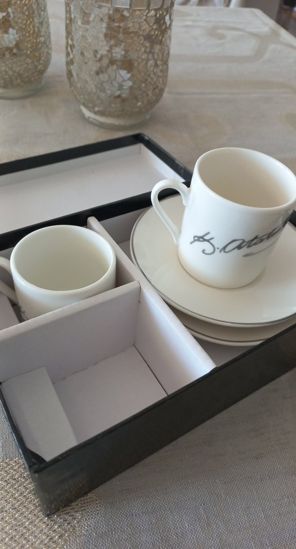 Atatürk İmzalı Beyaz Kahve Fincanı Seti - Görsel 2