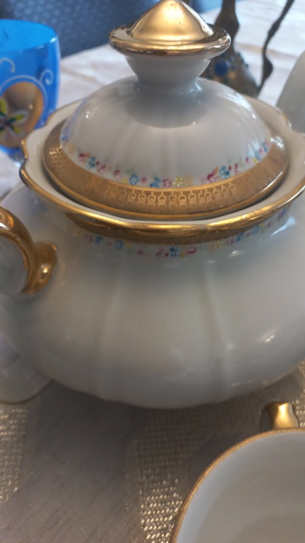 Beyaz Porselen Çaydanlık takımı 6 kişilik - Görsel 2