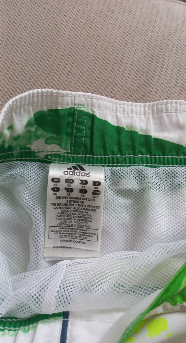 Adidas Renkli Bağcıklı Erkek Mayo Şortu - Görsel 4