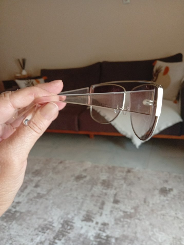 Şeffaf Bej Gri Retro Kadın Gözlüğü - Görsel 2