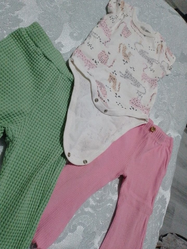 Pembe Dantelli Kolsuz Bebek Kıyafet Seti - Görsel 2