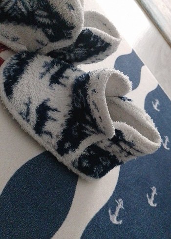 erkek Çocuk Renkli Bağlama Desenli Sıcak Ev Terliği - Görsel 4