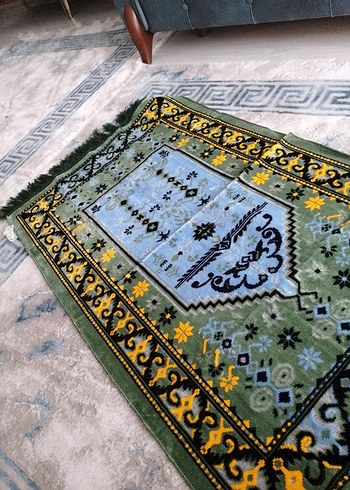 Renkli İşlemeli Geleneksel seccade - Görsel 2