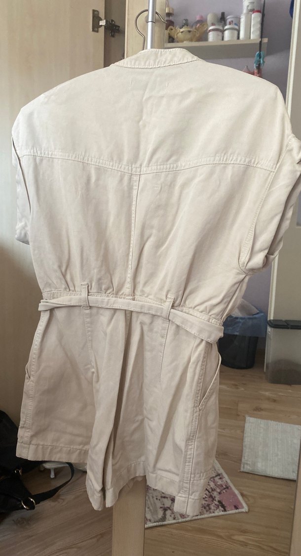 Bej Düğmeli Kısa Denim Tulum - Görsel 2