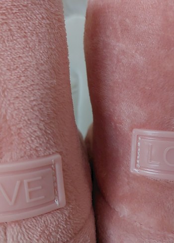 Kızlar için Pembe Sıcak Kürklü Ev Terliği - Görsel 4