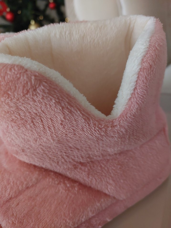 Kızlar için Pembe Sıcak Kürklü Ev Terliği - Görsel 3