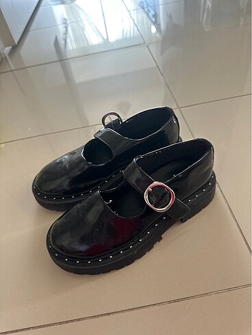 30 Beden Zara Çocuk Loefer