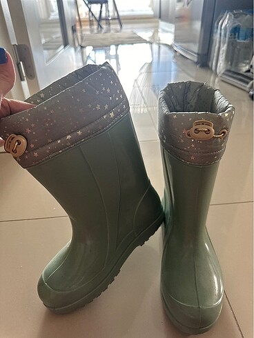LC Waikiki Yağmur Botu