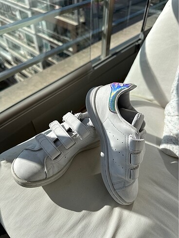 Adidas Beyaz Stan Smith
