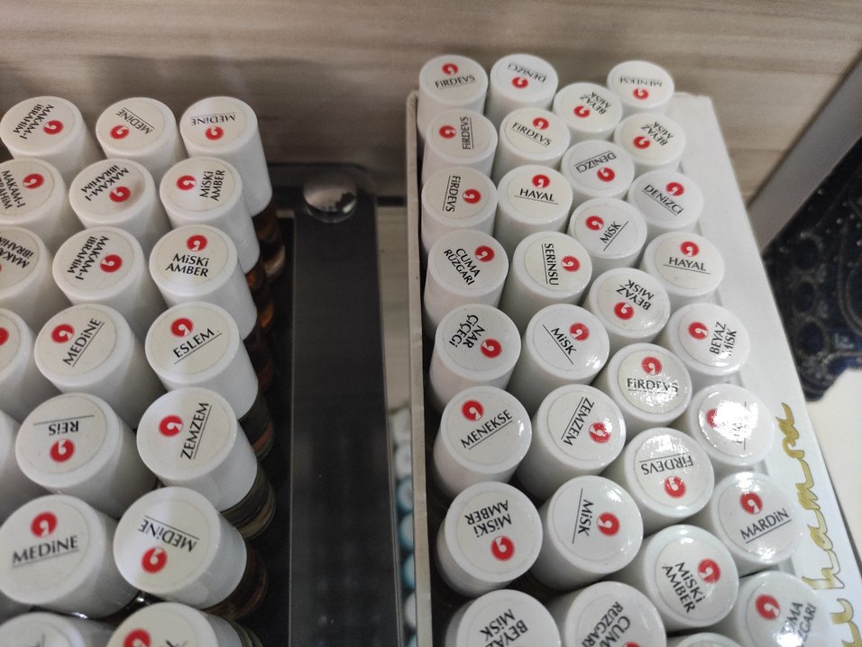 Kadın Parfüm Seti Çeşitleri esans koku Medine Mekke umre hac - Görsel 4