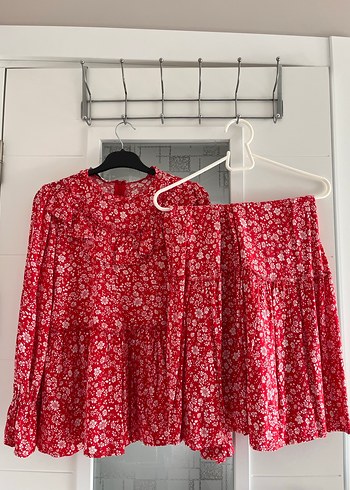 Kırmızı Pilili Bohem etekli takım - Görsel 2