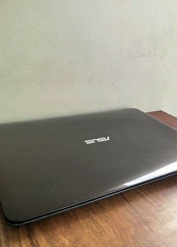 Asus 1TB SSD 16 GB RAM 2GB EKRAN KARTI
