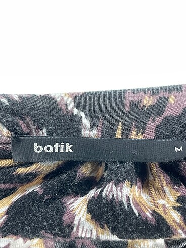 m Beden çeşitli Renk Batik Günlük Elbise %70 İndirimli.