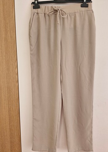 Bej Kadın Rahat Kesim Pantolon
