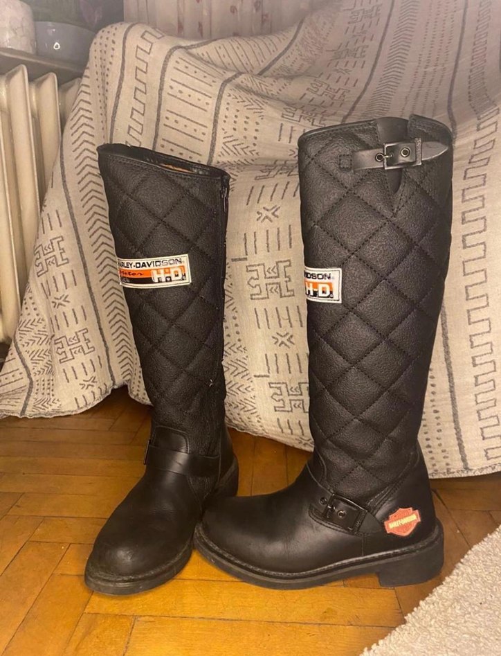 Siyah Deri Biker Kadın Diz Boyu Çizme - Görsel 3