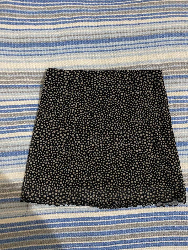 Siyah Puantiyeli Fırfırlı Mini Etek - Görsel 2