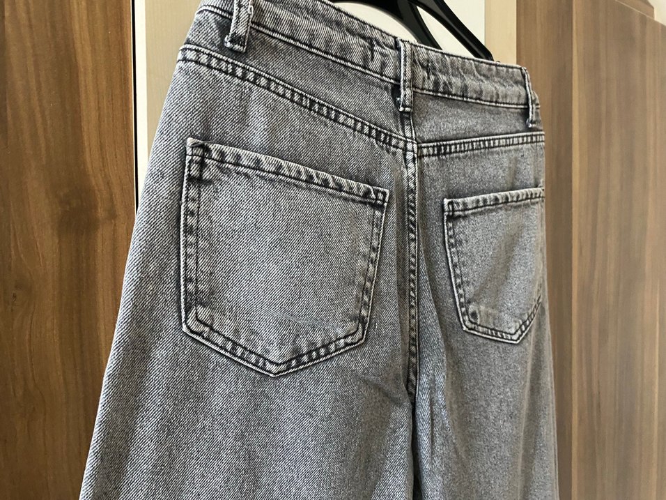 Gri Düğmeli Salaş Midi Kadın Kot Pantolon - Görsel 5