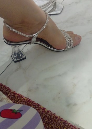 Beyaz Parlak Stiletto Topuklu Kadın Abiye Ayakkabı - Görsel 2